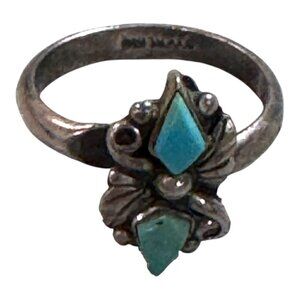 Vintage Sterling Silver Navajo Ring Turquoise Size 4 Handcrafted Native American